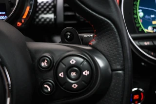 MINI 5-Deurs 2.0 Cooper S Chili Serious Business | PANORAMADAK | HEAD UP | LEDER | STOELVERWARMING | CLIMA / 34