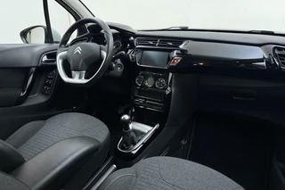 Citroen C3 1.2 82pk Exclusive | Zenith voorraam | Parkeersensoren | Cruise Control | Navi | Climate Control | Lichtmetalen velgen / 14