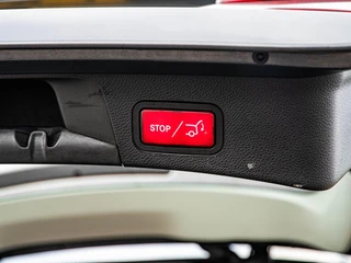 Mercedes-Benz C-klasse Estate 180 Premium | LED | Trekhaak | Camera | Apple CarPlay/Android Auto | Stoelverwarming | Dodehoekdetectie | Dealeronderhouden / 40