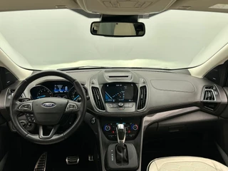 Ford Kuga 1.5 EcoBoost Vignale | Trekhaak | Leder | Panorama | Adaptive-cruise | Stoelverwarming | / 2