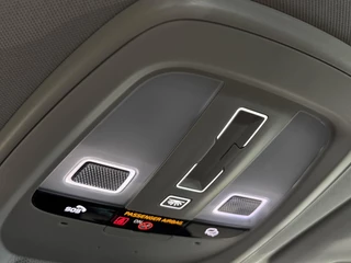 Volvo XC60 2.0 T8 Plug-in hybrid AWD Ultra Dark / 40