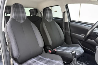 Peugeot 108 1.0 e-VTi Active | 72PK | 5-Deurs | Airco | Bluetooth | Multifunctioneel Stuurwiel | Privacy Glas | Elektrische Ramen Voor / 8