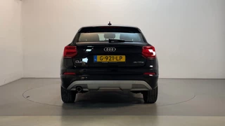 Audi Q2 30 TFSI Epic Navigatie LED Climate Control Parkeersensoren / 10