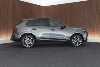 Audi Q3 1.5 272pk e-hybrid S edition Trekhaak Camera Keyless Panoramadak Stoelverwarming Virtual Cockpit Navigatie 2x S-Line / 11