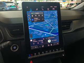 Renault Captur 1.3 mild hybrid 160 techno AUTOMAAT uit 2025 Rijklaar + Fabrieksgarantie Henk Jongen Auto's in Helmond,  al 50 jaar service zoals 't hoort! / 24