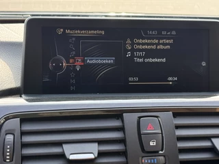 BMW 4 Serie Cabrio 428i High Executive  | Bi-Xenon | Navi | Sportstoelen | Nek- en Stoelverwarming | PDC | Bluetooth / 45