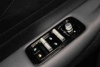 Geely Starray EM-i PRO PLUG-IN 83KM Elektrisch l 360 Camera l Leder l NIEUW VOORRAAD / 24