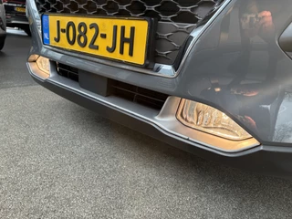 Hyundai Kona 1.6 GDi HEV Fashion Automaat  KRELLAUDIO/CAMERA/DODEHOEK/KEYLESS/NAVI/HUD/ADAPT.CRUISE / 66