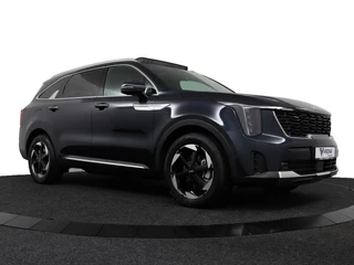 Kia Sorento 1.6 T-GDi Plug-in Hybrid 4WD ExecutiveLine 7p Nieuw en Direct leverbaar! - - Stoel/Stuurverwarming - 1700kg trekgewicht - Apple Carplay - Android Auto - Panorama Dak - - Fabrieksgarantie tot 2033 / 11