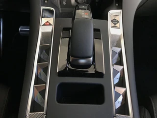 DS DS 7 1.6 PHEV 300 4x4 Pallas / 27