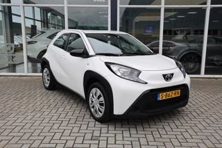 Toyota Aygo X 1.0 VVT-i MT Play|Camera|ACC|Airco| / 14