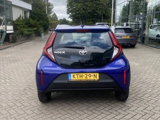 TOYOTA Aygo X 1.0 VVT-i MT 72pk / 10