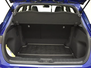 Lexus LBX 2WD Comfort Plus Keyless | Parkeersensoren | Blindspot / 18