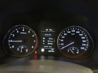 Hyundai i30 1.0 T-GDI Comfort CLIMATE CAMERA CARPLAY LM / 25