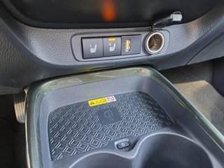 Toyota Aygo X Envy Automaat STOELVERWARMING PDC VOOR EN ACHTER AD-CRUISE TEL. DRAADLOOS LADEN / 22
