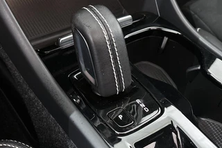 Volvo XC40 1.5 T5 Recharge R-Design Harman Kardon Panoramadak Memory / 33