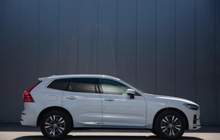 Volvo XC60 2.0 T6 Plug-in hybrid AWD Core Bright Long Range|Panorama