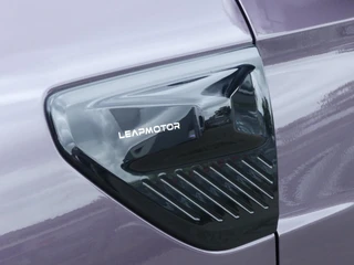 Leapmotor B10 Design ProMax 67.1 kWh 218PK Automaat Navigatie, Rondomzichtcamera, Adaptieve Cruise Control, Climate Control, Panoramadak / 35