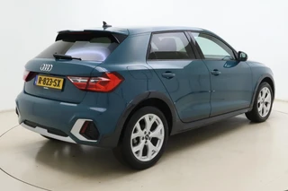 Audi A1 citycarver 35 TFSI epic 150pk | Automaat | Climate Control | Navigatie | Premium Audio | Camera | Cruise Control Adaptief | Stoelverwarming | Keyless Start | Sportstoelen / 2