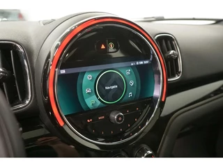 MINI Countryman 1.5 Cooper S E ALL4 Panoramadak | Harman Kardon | Head Up | ACC / 15