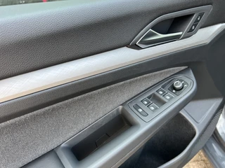 Volkswagen Golf 1.5 eTSI Style  | Carplay | ACC | PDC | Camera | Virtual | Stoel/Stuurverw. | Sfeerverlichting | / 11
