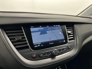 Opel Grandland X 1.2 Turbo Elegance CAMERA TREKHAAK LM NAVI CARPLAY CRUISE ECC. / 29