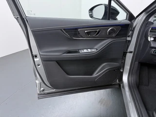 Omoda 5 EV Premium 61 kWh  - Schuif/kantel dak - Adaptieve cruisecontrol - Sfeerverlichting - Apple Carplay - Android Auto 7 Jaar of 150.000km Fabrieksgarantie / 22