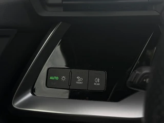 Audi A3 Limousine 30 TFSI automaat S edition, 2 X S-LINE, digitaal cockpit,1 e eigenaar, NL auto met nap / 32