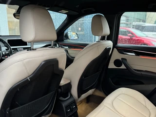 BMW X1 X1 sDrive20i High Executive M Sport I Automaat I HUD I LED I Stoelverw. I Sportstoel / 23