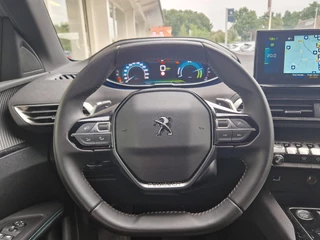 Peugeot 3008 1.6 HYbrid 180 Allure Pack Business | DEMO | Achteruitrijcamera | Parkeersensoren V+A | Cruise & Climate control | Navigatie / 12