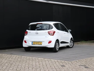 Hyundai i10 1.0i i-Motion Comfort / 4