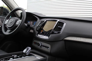 Volvo XC90 2.0 T8 Recharge AWD Plus Bright  | Luchtvering | 22" | Panoramadak | Leder | BLIS / 7