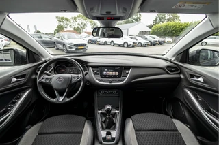 Opel Grandland X 1.2 Turbo Business Executive  | Trekhaak | Carplay | LED / 7