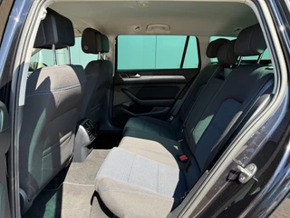 Volkswagen Passat Variant 1.4 TSI PHEV GTE * AUTOMAAT * Parkeercamera * Massage * Keyless * / 6