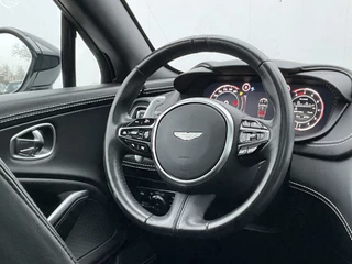 Aston Martin DBX 4.0 V8 360° Memory Stoelverw/koeling Sfeerverl Pano Lightning Silver / 37