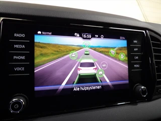 Škoda Karoq 1.5 TSI ACT Greentech 150pk DSG-7 Sportline Business / 28
