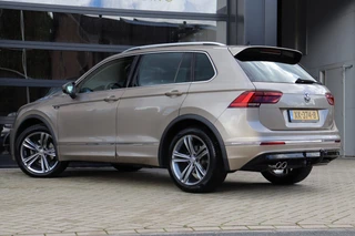 Volkswagen Tiguan 1.4 TSI ACT Highline Business R | Dealer Onderhouden | Led | Virtual | Stoelverwarming | Trekhaak | Carplay / 36