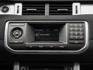 Land Rover Range Rover Evoque 2.2 TD4 4WD 150 PK Pure | Trekhaak | Leder/Alcantara |  Cruise control | Parkeersensoren | 17" / 24