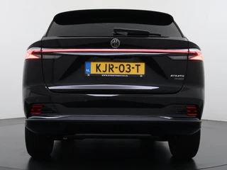 MG MG HS PHEV 1.5 Luxury PLUG-IN HYBRIDE | 272 PK | NIEUWE AUTO | >1.000 KM TOTAAL BEREIK | 1E REGISTRATIE 03-2026 | 360° CAMERA | ELEKTRISCHE ACHTERKLEP | 7 JAAR MG GARANTIE T/M 2033 | APPLE CARPLAY | ANDROID AUTO | STOELVERWARMING | FULL LED | ELEKTRISCHE STOELEN / 8