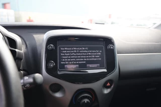 Toyota Aygo 1.0 VVT-i x-play|Camera|Apple carplay/android auto|Airco|Elek. Ramen| / 12