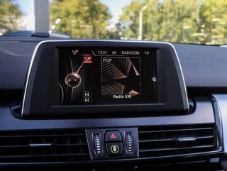 BMW 2-serie Gran Tourer 216d Centennial Executive / 17