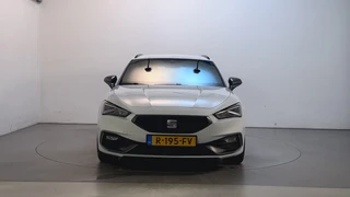 Seat Leon Sportstourer 1.0 TSI FR Business Intense Camera Sfeerverlichting Navigatie DAB+ / 16