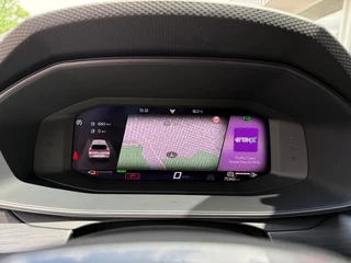 CUPRA Leon 1.4 e-Hybrid VZ Business 245PK LED Navi ACC Carplay / 36