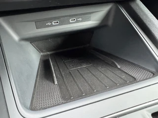 CUPRA Leon 1.5 eTSI Business Edition * Beats Audio * Navigatie * Camera * Stoelverwarming * / 33