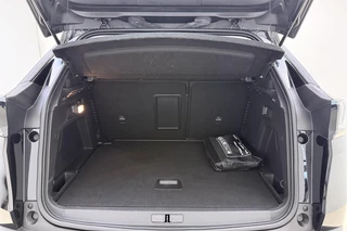 Peugeot 3008 1.2T Active Avantage | Automaat | Navigatie | Climate Control | Camera | Full LED | Keyless Entry & Start | Apple Carplay/Android Auto | 1e Eigenaar / 12