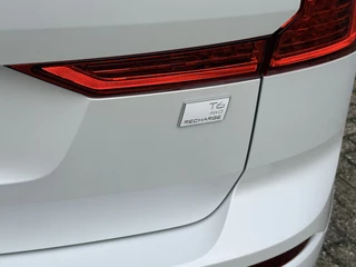 Volvo XC60 2.0 Recharge T6 AWD Inscription  | Stoelventilatie | LED | Keyless | Apple Carplay | Stuur- en stoelverwarming |  Pano / 69