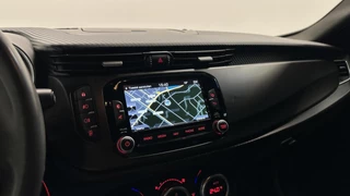 Alfa Romeo Giulietta 1.4 Turbo MultiAir Super AUTOMAAT ECC CRUISE NAVI. / 35