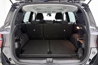 Opel Frontera 1.2 Turbo 145pk Hybrid Automaat GS 7 persoons | 8 Jaar speciale garantie | Navigatie | Stoel- en stuurverwarming | Verwarmbaar voorraam | Dakrails | Achteruitrijcamera | Climate control | 17" Lichtmetalen velgen / 11