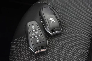 Peugeot 508 SW 1.6 HYbrid GT Line 225 PK Stoelverwarming Keyless Achteruitrijcamera / 29