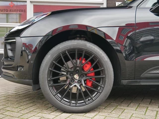Porsche Macan 2.0 FACELIFT| PANO| TREKHAAK| 21LM| Sport Chrono / 18
